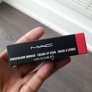 MAC Versicolour Varnish Cream Lip Stain in Like Candy